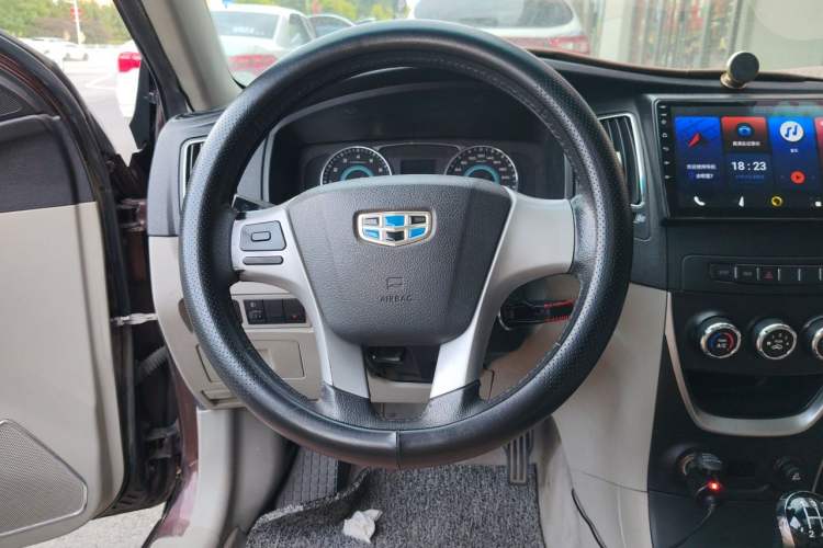 Used Geely Auto Vision 2015 1.5L Manual Elite Model Steering Wheel