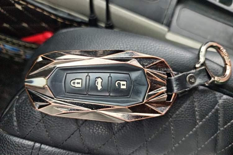 Used Geely Auto Vision 2015 1.3T Manual Luxury Model Vehicle Key