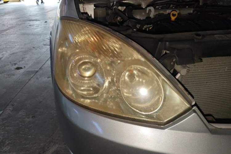 Used Geely Auto Vision 2015 1.5L Manual Entry-Level Model Right Front Headlight
