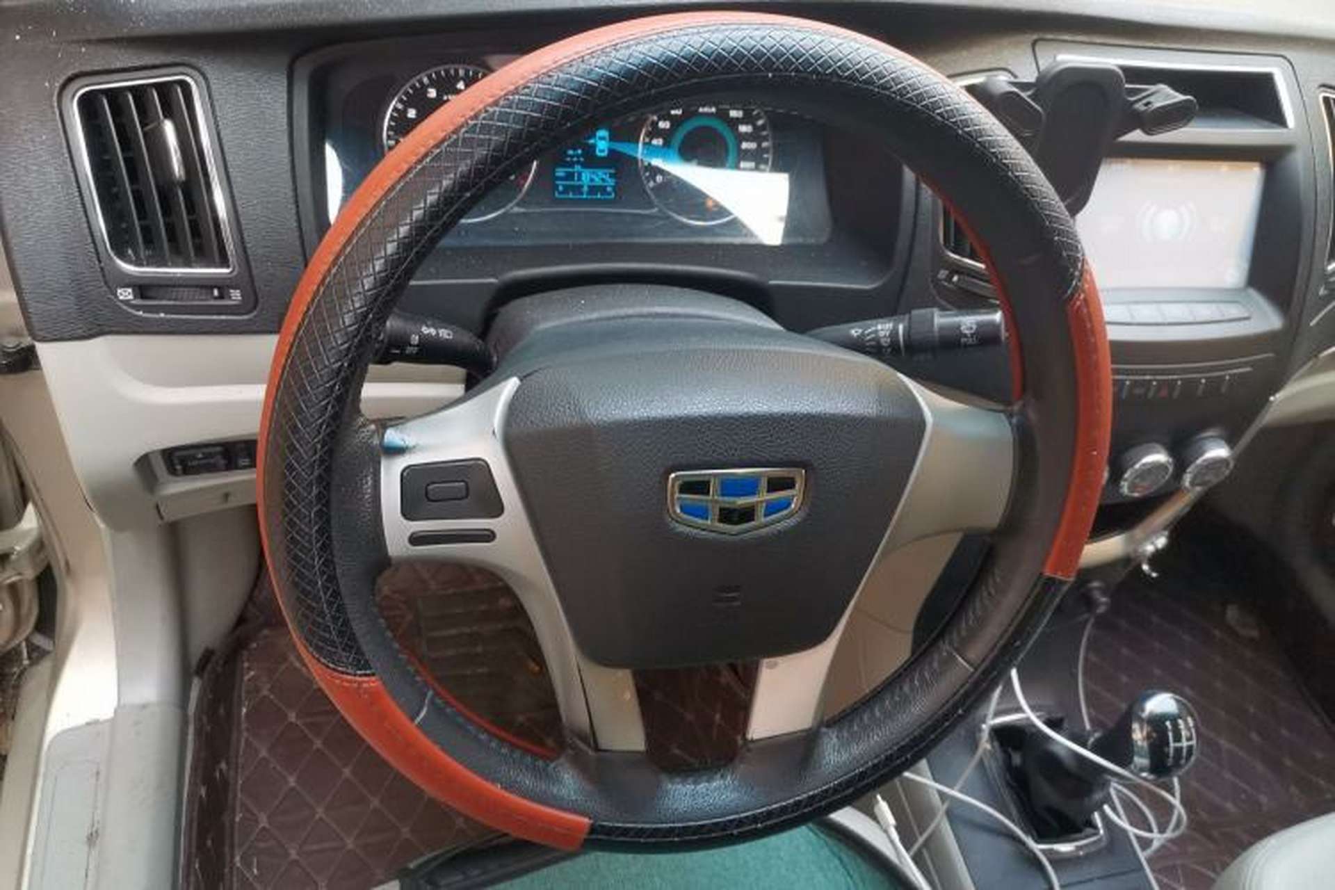 Used Geely Auto Vision 2015 1.5L Manual Elite Model Steering Wheel