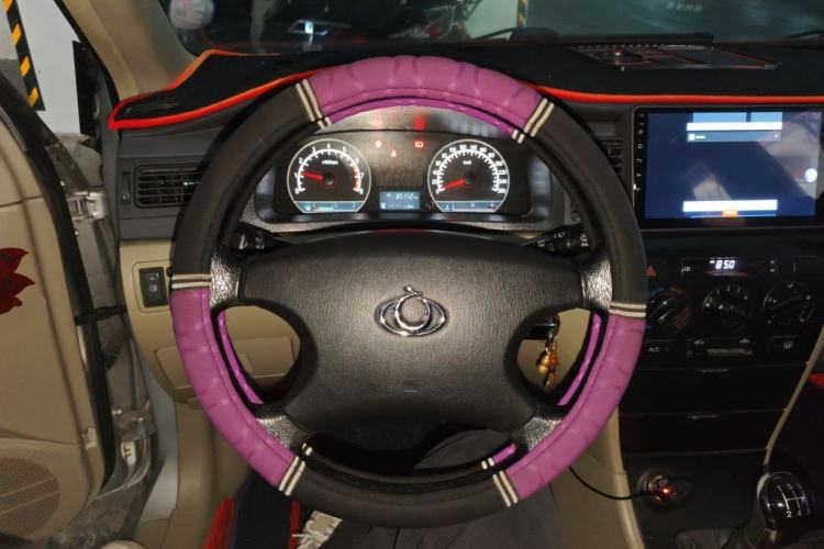 Used Geely Auto Vision 2015 1.5L Manual Entry-Level Model Steering Wheel