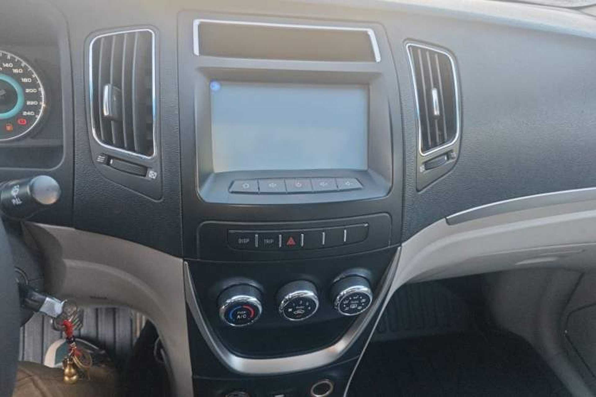 Used Geely Auto Vision 2015 1.5L Manual Elite Model Audio And AC Panel