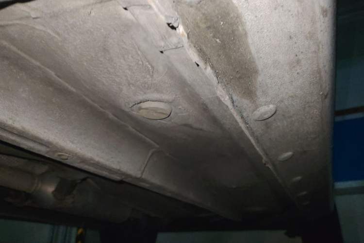 Used Geely Auto Vision 2015 1.5L Manual Elite Model Chassis Front Left