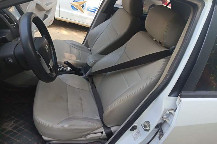 Used Geely Auto Vision 2015 1.5L Manual Elite Model Driver Seat