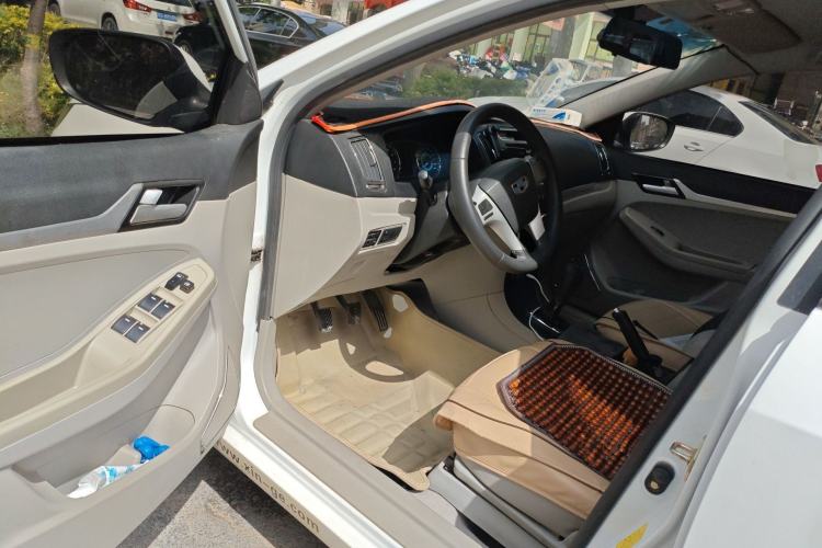Used Geely Auto Vision 2015 1.5L Manual Elite Model Driver Seat