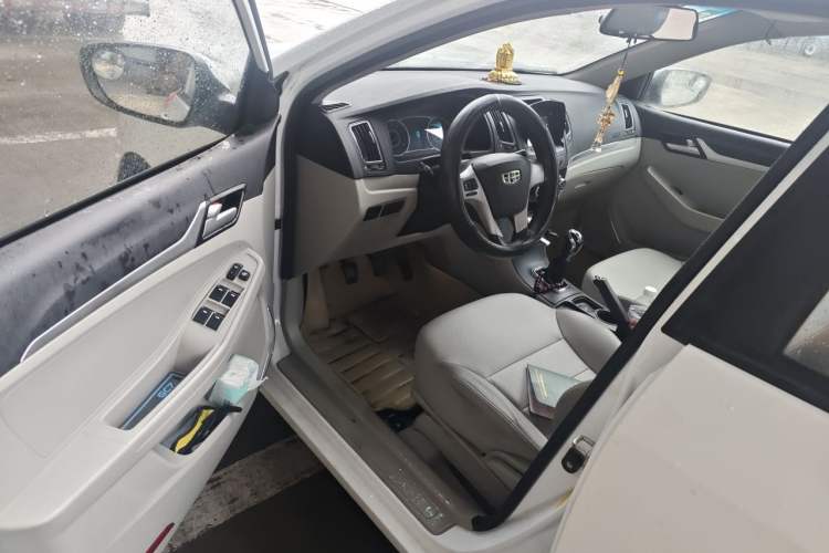 Used Geely Auto Vision 2015 1.5L Manual Elite Model Driver Seat