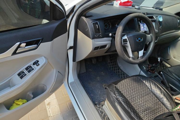 Used Geely Auto Vision 2015 1.5L Manual Elite Model Driver Seat