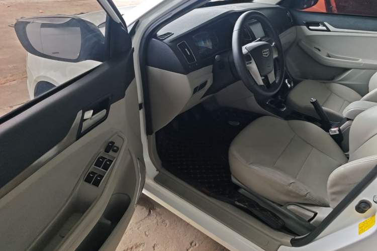 Used Geely Auto Vision 2015 1.5L Manual Elite Model Driver Seat
