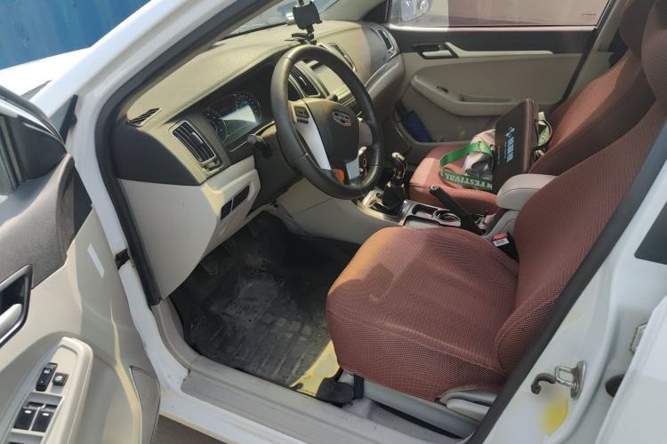 Used Geely Auto Vision 2015 1.3T Manual Luxury Model Driver Seat