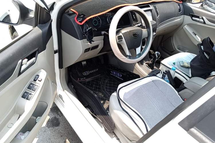 Used Geely Auto Vision 2015 1.5L Manual Elite Model Driver Seat