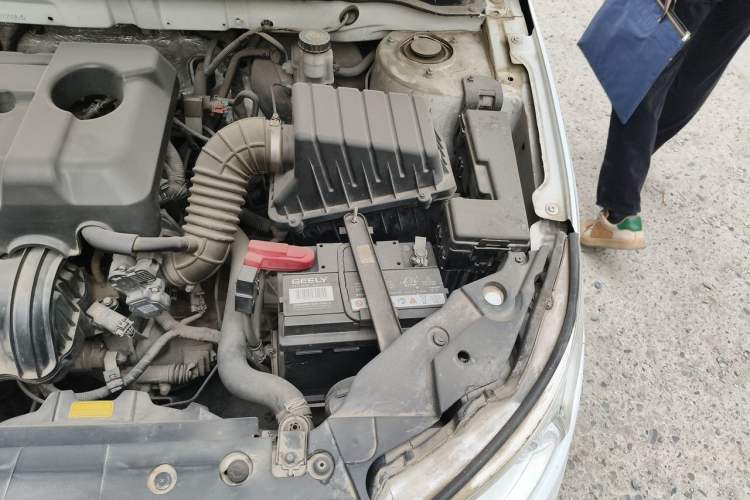 Used Geely Auto Vision 2015 1.5L Manual Elite Model Engine Bay Left