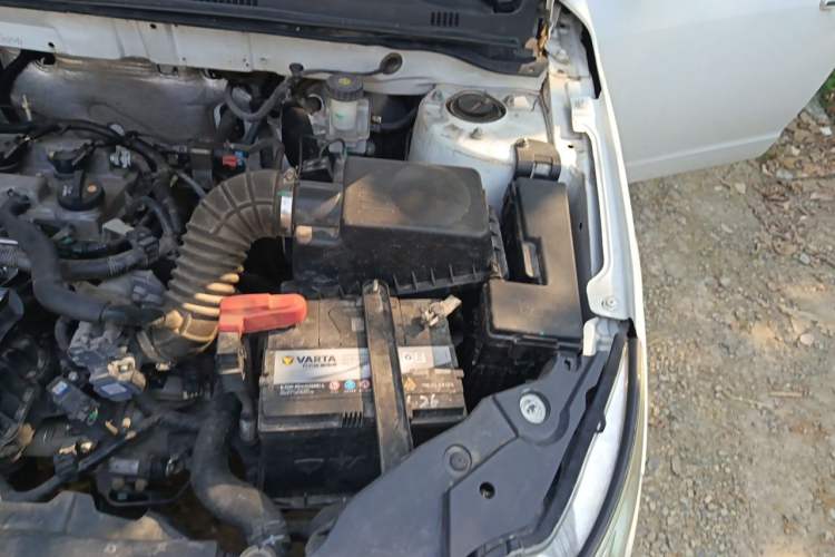 Used Geely Auto Vision 2015 1.5L Manual Elite Model Engine Bay Left