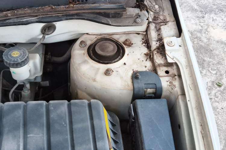 Used Geely Auto Vision 2015 1.5L Manual Happiness Edition Engine Bay Left