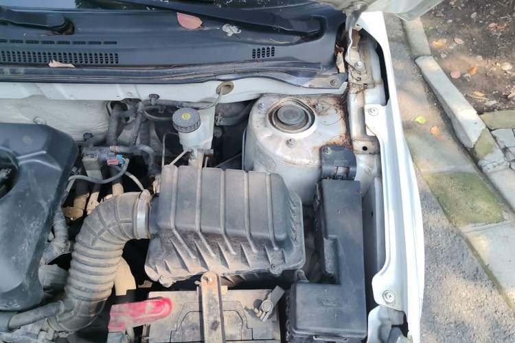 Used Geely Auto Vision 2015 1.5L Manual Happiness Edition Engine Bay Left
