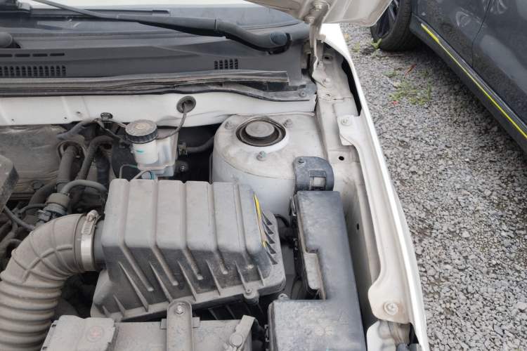Used Geely Auto Vision 2015 1.5L Manual Happiness Edition Engine Bay Left
