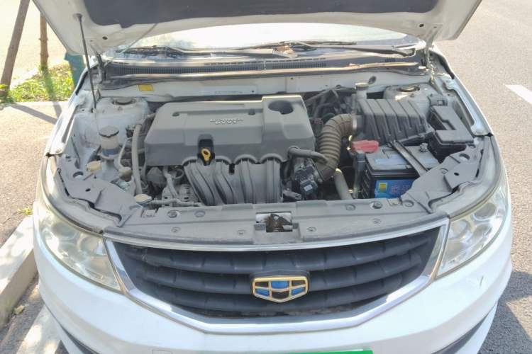Used Geely Auto Vision 2015 1.5L Manual Elite Model Engine Bay