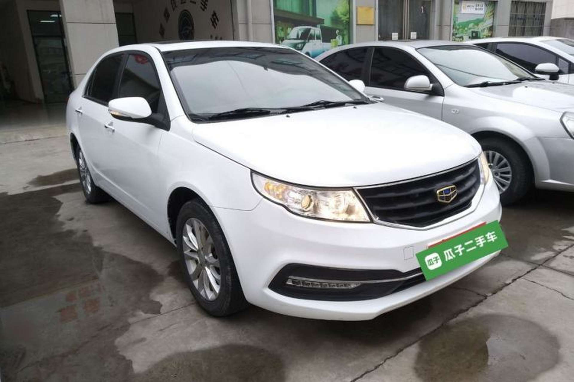 Used Geely Auto Vision 2015 1.5L Manual Happiness Edition Exterior 2