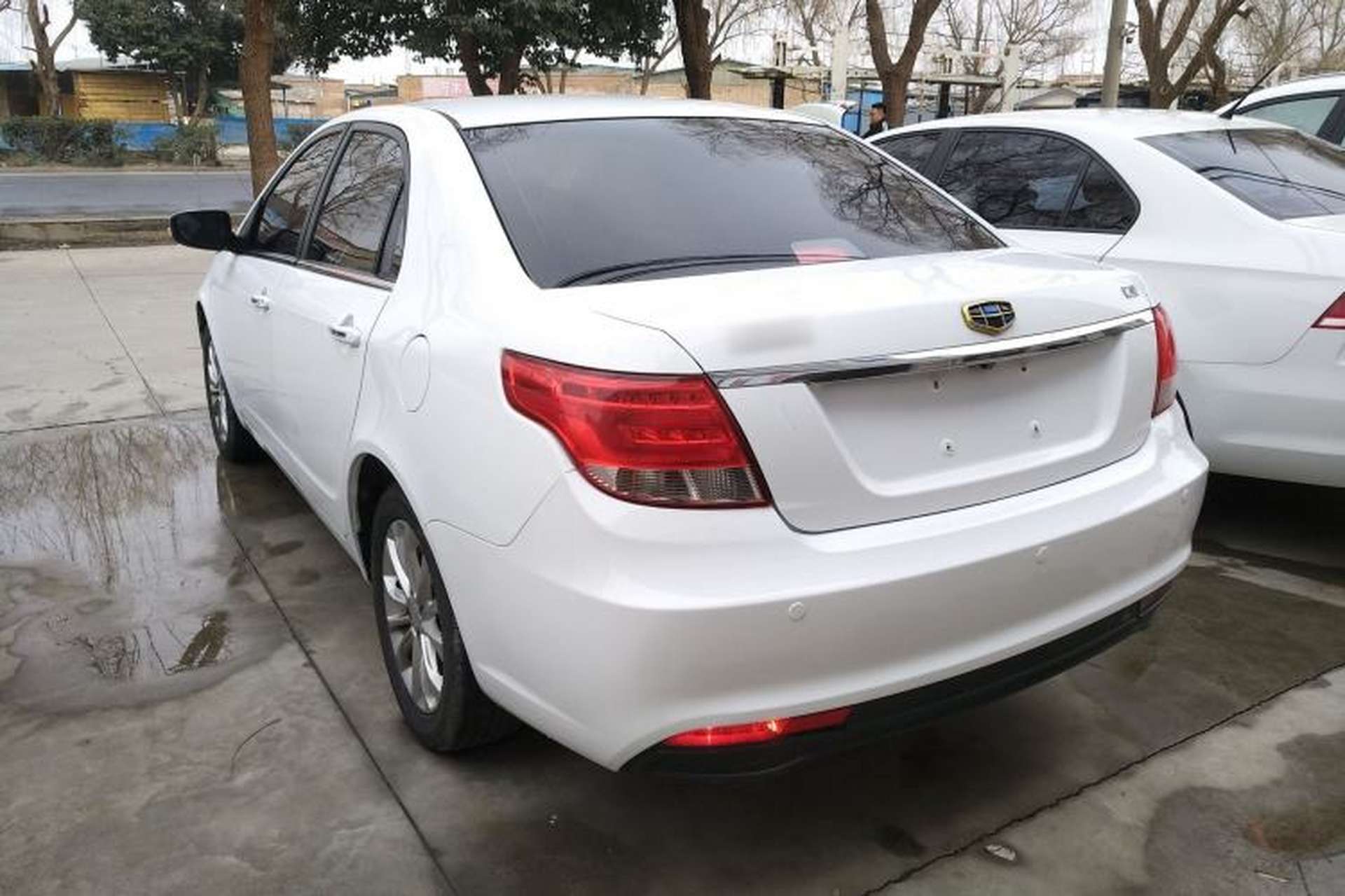 Used Geely Auto Vision 2015 1.5L Manual Happiness Edition Exterior 3