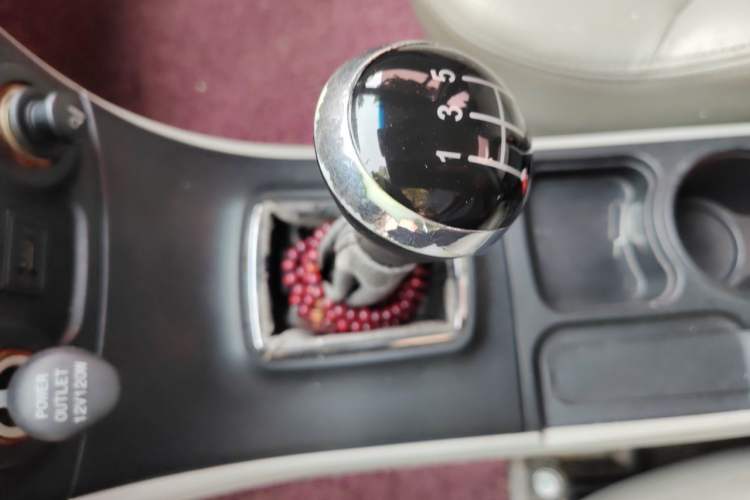 Used Geely Auto Vision 2015 1.5L Manual Happiness Edition Gear Lever