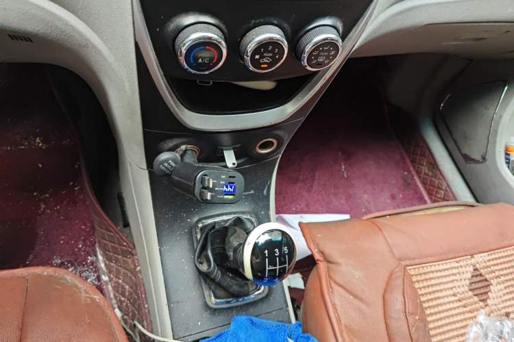 Used Geely Auto Vision 2015 1.5L Manual Happiness Edition Gear Lever
