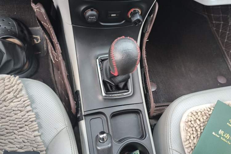 Used Geely Auto Vision 2015 1.5L Manual Elite Model Gear Lever