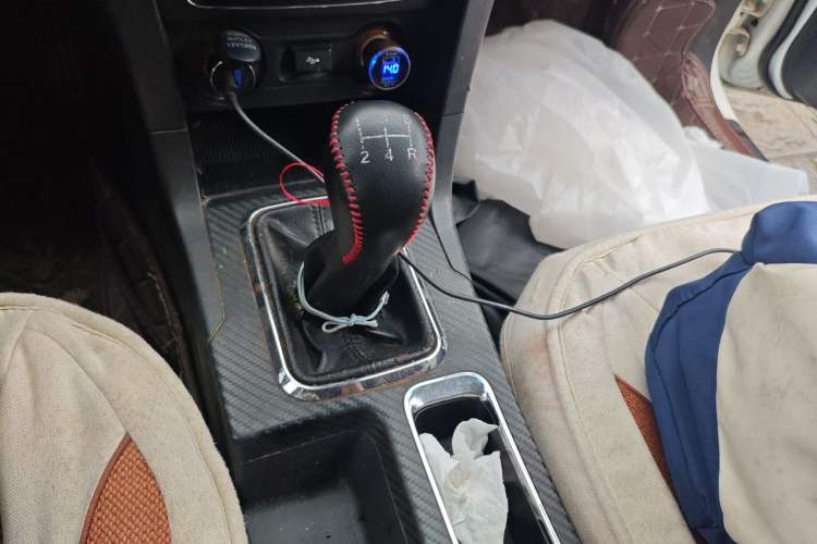 Used Geely Auto Vision 2015 1.5L Manual Happiness Edition Gear Lever