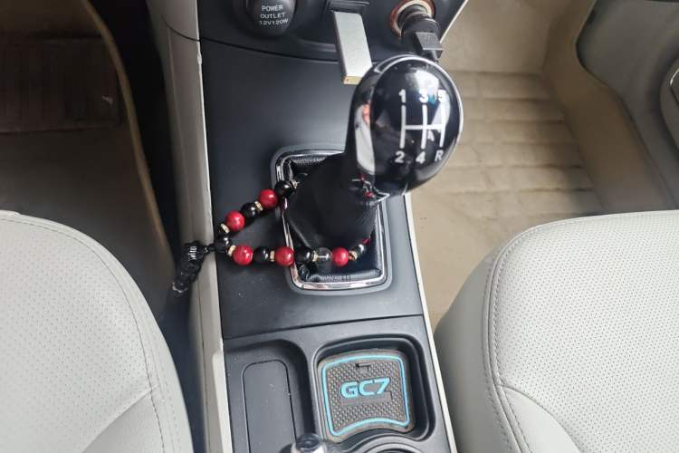 Used Geely Auto Vision 2015 1.5L Manual Elite Model Gear Lever
