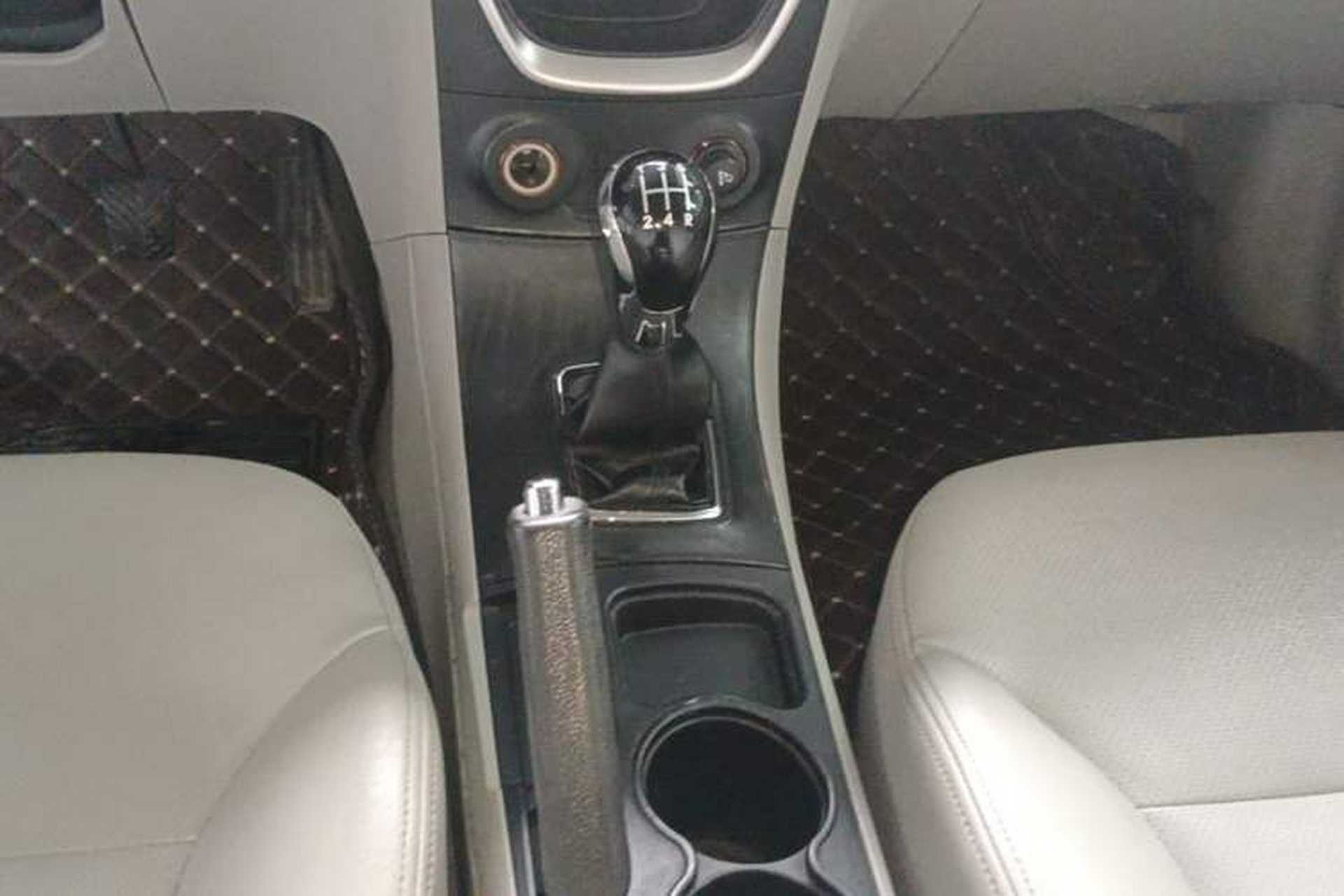 Used Geely Auto Vision 2015 1.5L Manual Elite Model Gear Lever
