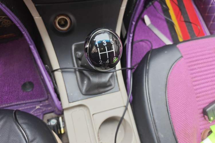 Used Geely Auto Vision 2015 1.5L Manual Happiness Edition Gear Lever