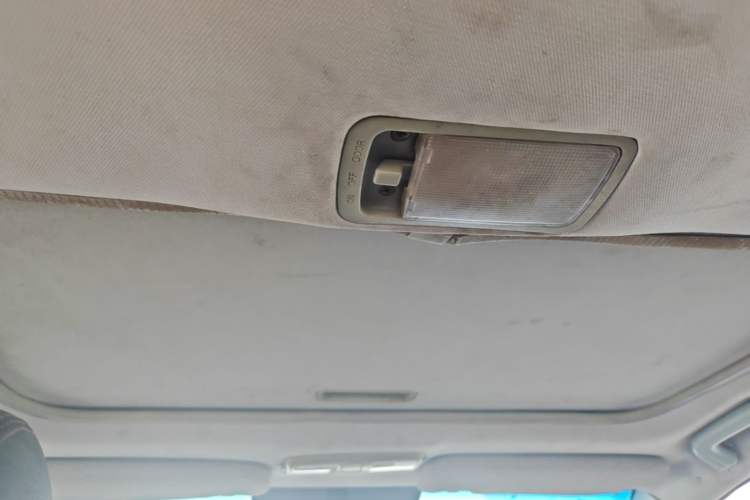 Used Geely Auto Vision 2015 1.5L Manual Elite Model Headliner