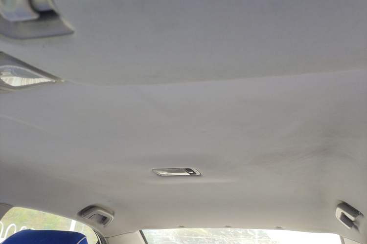 Used Geely Auto Vision 2015 1.5L Manual Elite Model Headliner