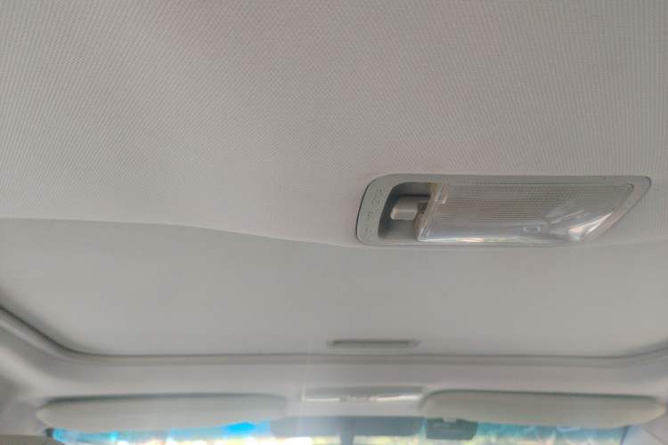 Used Geely Auto Vision 2015 1.5L Manual Elite Model Headliner