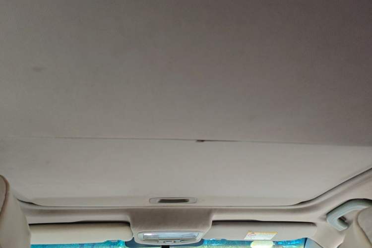 Used Geely Auto Vision 2015 1.5L Manual Happiness Edition Headliner