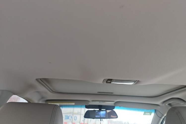 Used Geely Auto Vision 2015 1.5L Manual Elite Model Headliner