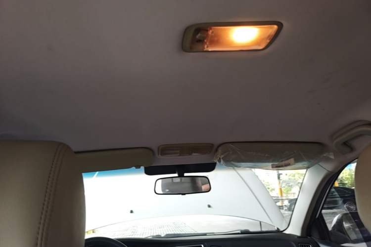 Used Geely Auto Vision 2015 1.5L Manual Elite Model Headliner