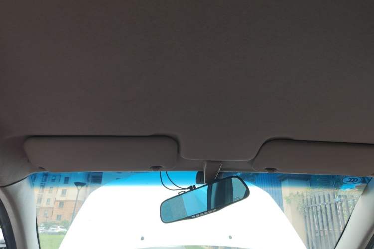 Used Geely Auto Vision 2015 1.5L Manual Happiness Edition Headliner