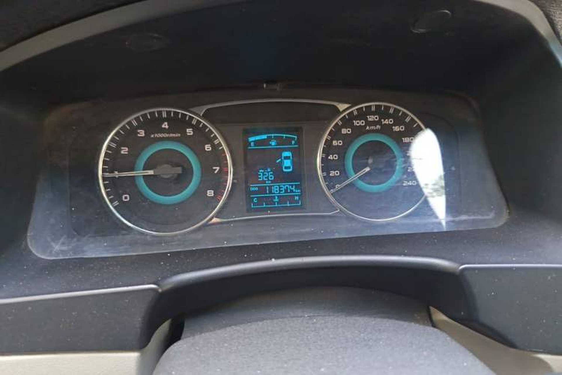 Used Geely Auto Vision 2015 1.5L Manual Elite Model Instrument Cluster