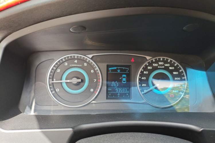 Used Geely Auto Vision 2015 1.5L Manual Elite Model Instrument Cluster