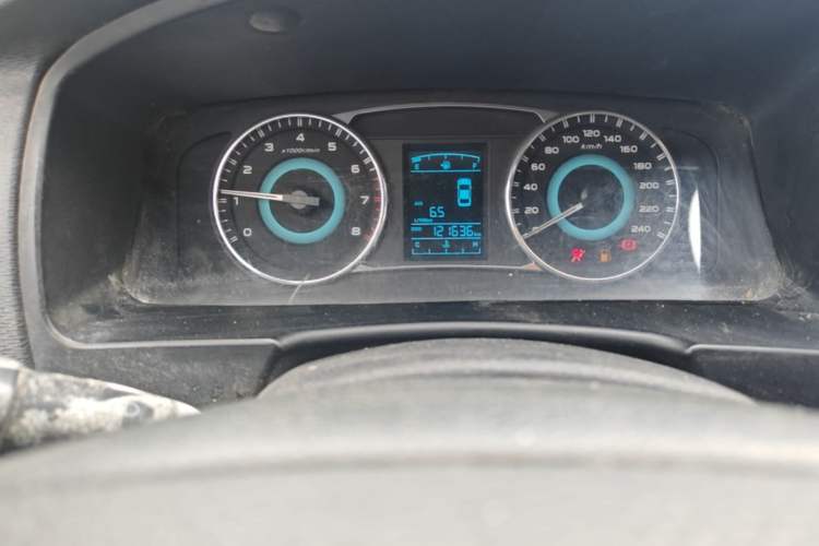 Used Geely Auto Vision 2015 1.5L Manual Elite Model Instrument Cluster