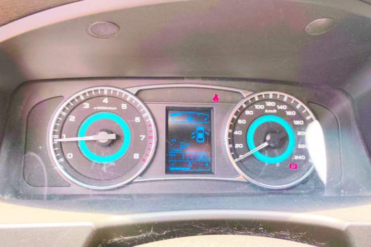 Used Geely Auto Vision 2015 1.5L Manual Elite Model Instrument Cluster