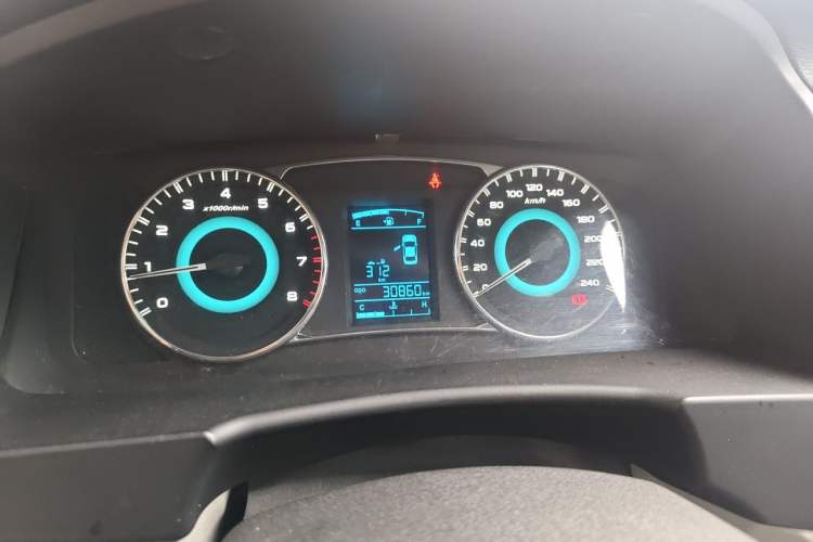 Used Geely Auto Vision 2015 1.5L Manual Elite Model Instrument Cluster