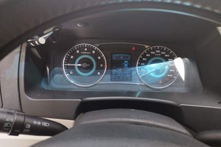 Used Geely Auto Vision 2015 1.5L Manual Elite Model Instrument Cluster