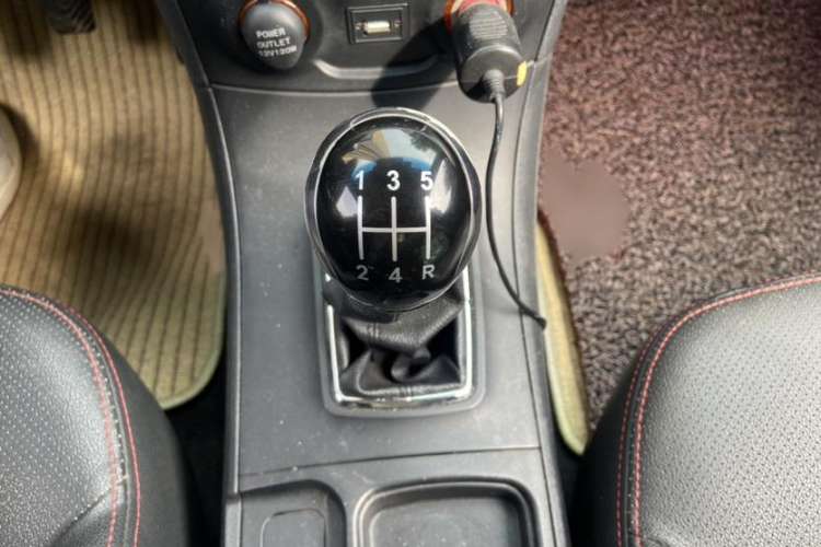 Used Geely Auto Vision 2015 1.5L Manual Elite Model Interior 4