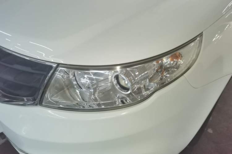 Used Geely Auto Vision 2015 1.5L Manual Elite Model Left Front Headlight
