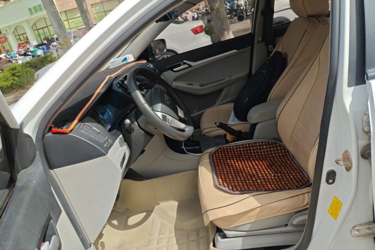Used Geely Auto Vision 2015 1.5L Manual Elite Model Left Front Seat