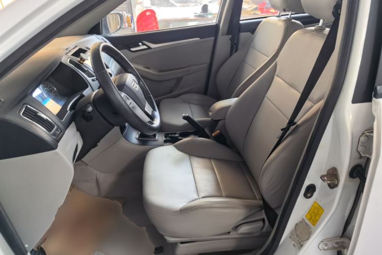 Used Geely Auto Vision 2015 1.5L Manual Elite Model Left Front Seat