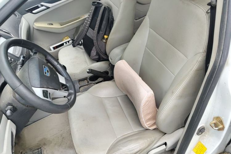 Used Geely Auto Vision 2015 1.5L Manual Elite Model Left Front Seat
