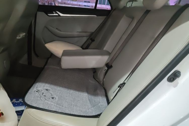 Used Geely Auto Vision 2015 1.5L Manual Entry-Level Model Left Rear Seat