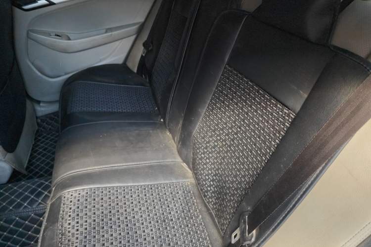 Used Geely Auto Vision 2015 1.5L Manual Elite Model Left Rear Seat