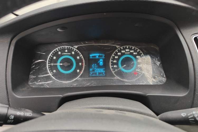 Used Geely Auto Vision 2015 1.5L Manual Elite Model Odometer Close Up